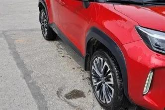Toyota Yaris Cross, 1.5, 68 kW, hybrid, automatic, front-wheel drive