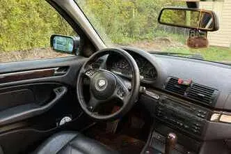 BMW 325, 2.5, 141 kW, bensiin, automaat, tagavedu