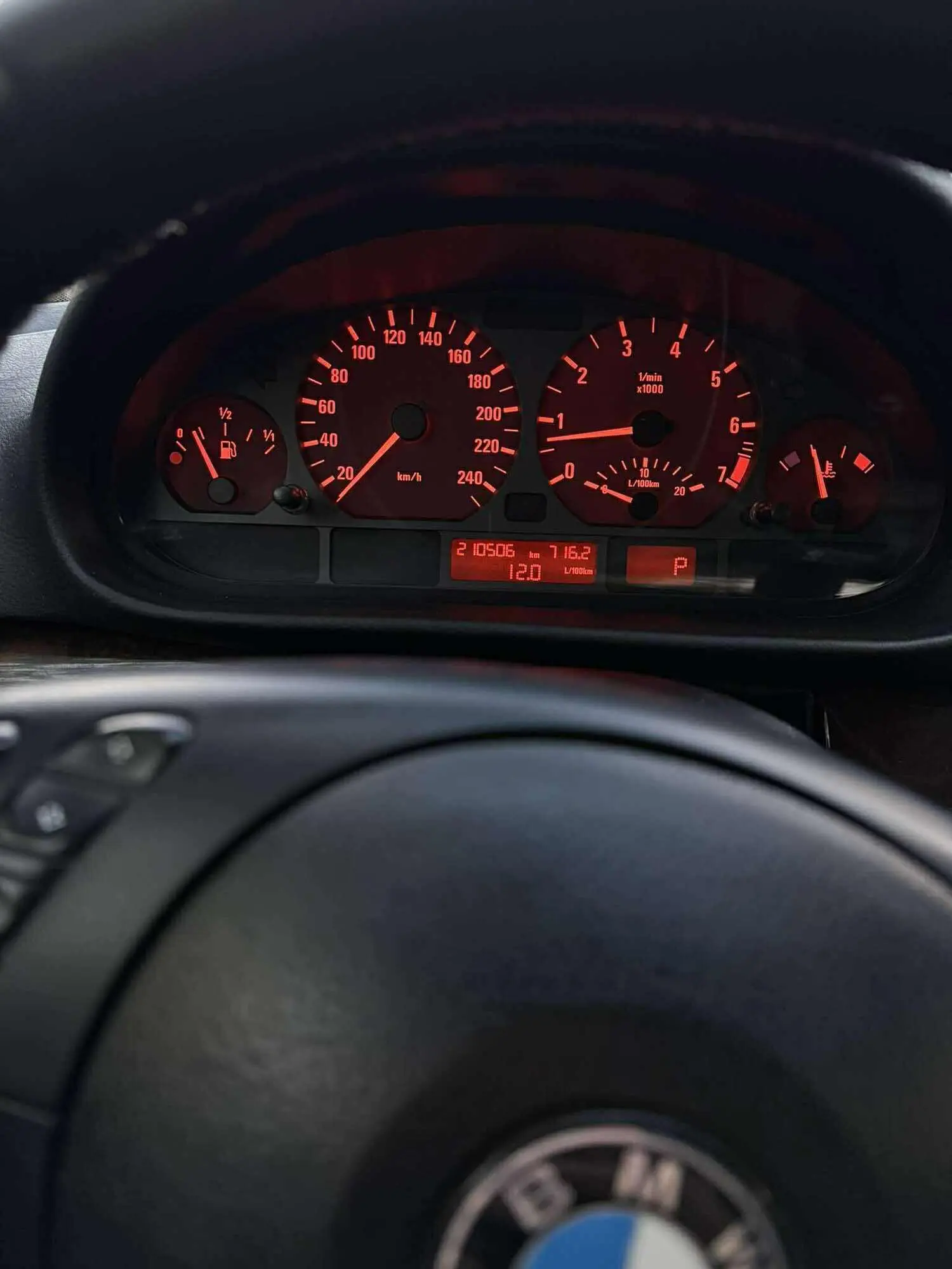 BMW 325, 2.5, 141 kW, bensiin, automaat, tagavedu