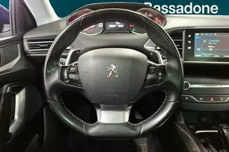 Peugeot 308, 1.2, 96 kW, bensiin, automaat, esivedu
