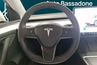 Tesla Model Y, 258 kW, elekter, automaat, nelikvedu
