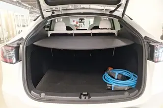 Tesla Model Y, 258 kW, elekter, automaat, nelikvedu