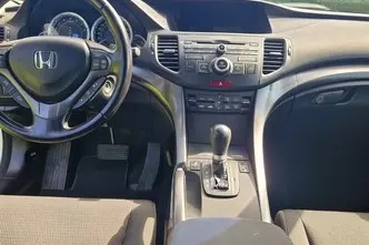 Honda Accord, 2.0, 115 kW, бензин, автомат, передний привод