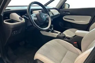 Honda Jazz, 1.5, 72 kW, hybrid, automatic, front-wheel drive