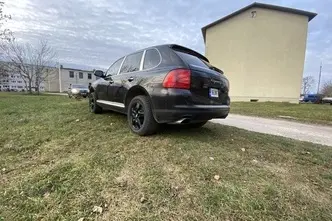 Porsche Cayenne, 4.5, 250 kW, petrol, automatic, four-wheel drive