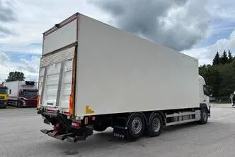 Volvo FM500, 375 kW, дизель, автомат
