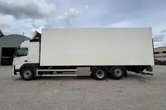 Volvo FM500, 375 kW, дизель, автомат