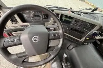 Volvo FM500, 375 kW, дизель, автомат