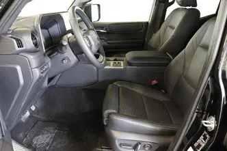 Toyota Land Cruiser, 2.8, 151 kW, дизель, автомат, полный привод