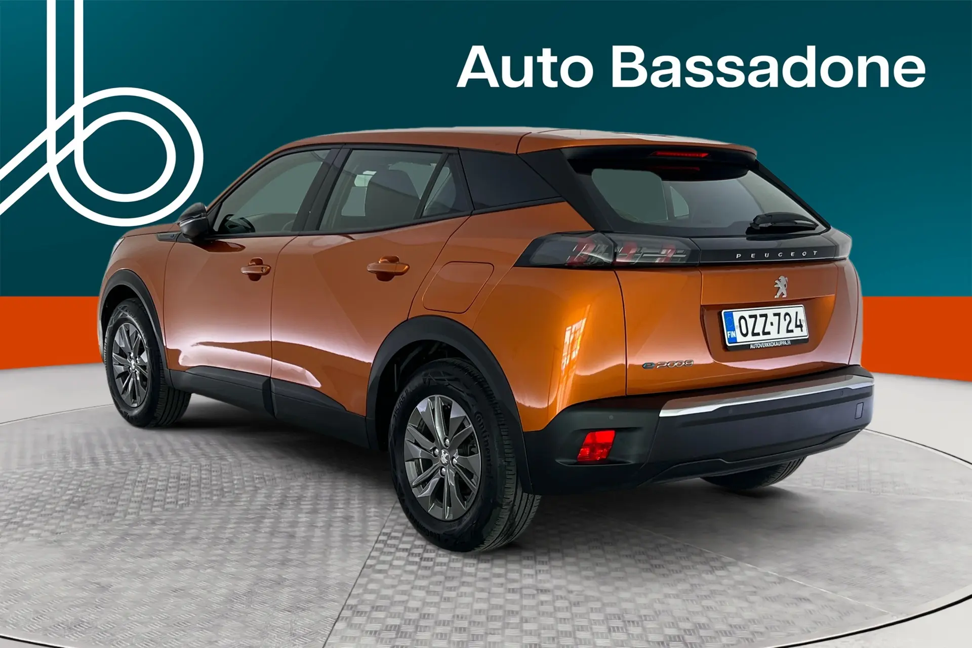 Peugeot e-2008, electric, automatic, front-wheel drive