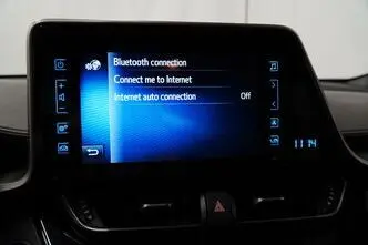 Toyota C-HR, 1.2, 85 kW, bensiin, automaat