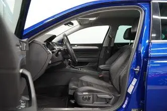 Volkswagen Passat, 2.0, 140 kW, бензин, автомат, передний привод