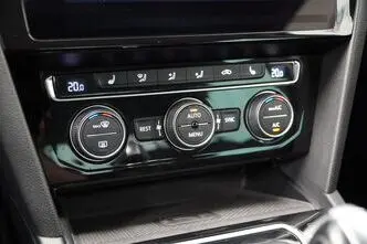 Volkswagen Passat, 2.0, 140 kW, бензин, автомат, передний привод