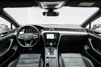 Volkswagen Passat, 1.4, 158 kW, бензин, автомат, передний привод