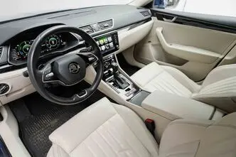 Škoda Superb, 1.4, 158 kW, petrol, manual