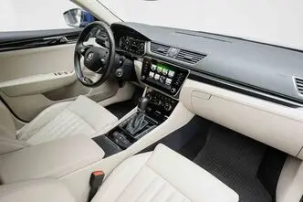 Škoda Superb, 1.4, 158 kW, petrol, manual