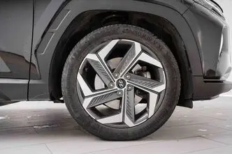 Hyundai Tucson, 1.6, 110.1 kW, hybrid, automatic, front-wheel drive