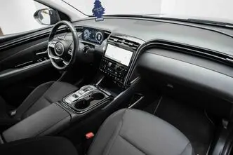 Hyundai Tucson, 1.6, 110.1 kW, hybrid, automatic, front-wheel drive