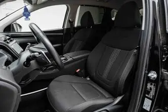 Hyundai Tucson, 1.6, 110.1 kW, hybrid, automatic, front-wheel drive