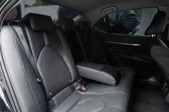 Toyota Camry, 2.5, 132 kW, бензин, автомат