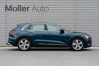 Audi e-tron, 300 kW, electric, automatic, four-wheel drive