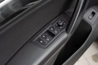 Volkswagen Tiguan, 2.0, 110 kW, diesel, automatic, front-wheel drive