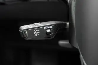 Audi e-tron, 300 kW, electric, automatic, four-wheel drive