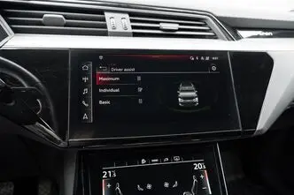 Audi e-tron, 300 kW, electric, automatic, four-wheel drive
