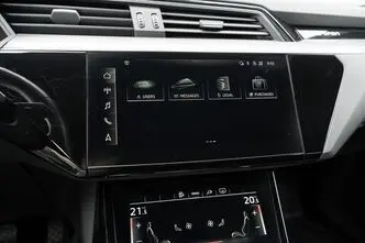 Audi e-tron, 300 kW, electric, automatic, four-wheel drive