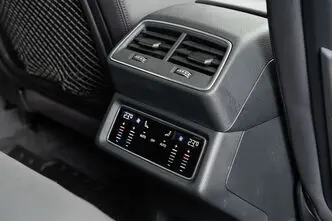 Audi e-tron, 300 kW, electric, automatic, four-wheel drive