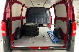 Mercedes-Benz Vito, 2.1, 100 kW, дизель, механическая, задний привод