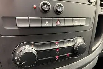 Mercedes-Benz Vito, 2.1, 100 kW, дизель, механическая, задний привод