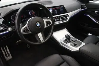 BMW 318, 2.0, 115 kW, petrol, automatic, rear-wheel drive