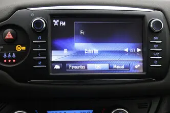 Toyota Yaris, 1.5, 54 kW, hübriid, automaat, esivedu