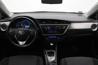 Toyota Auris, 1.6, 97 kW, bensiin, automaat, esivedu