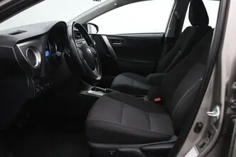 Toyota Auris, 1.6, 97 kW, bensiin, automaat, esivedu