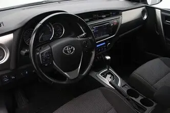 Toyota Auris, 1.6, 97 kW, bensiin, automaat, esivedu