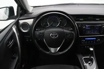 Toyota Auris, 1.6, 97 kW, bensiin, automaat, esivedu