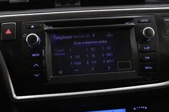 Toyota Auris, 1.6, 97 kW, bensiin, automaat, esivedu