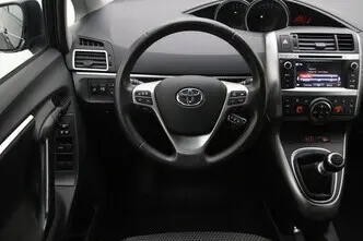 Toyota Verso, 1.8, 108 kW, bensiin, manuaal, esivedu