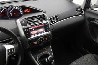 Toyota Verso, 1.8, 108 kW, bensiin, manuaal, esivedu