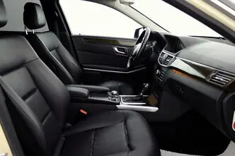 Mercedes-Benz E 200, 2.1, 135 kW, diisel, automaat, tagavedu