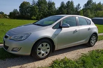 Opel Astra, 1.2, 70 kW, diesel, manual, front-wheel drive