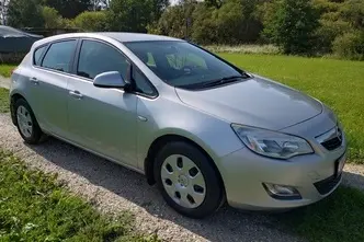 Opel Astra, 1.2, 70 kW, diesel, manual, front-wheel drive