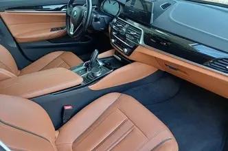 BMW 520, 2.0, 140 kW, diesel, automatic, rear-wheel drive