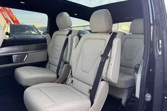 Mercedes-Benz V 300, 2.0, 174 kW, diesel, automatic, four-wheel drive
