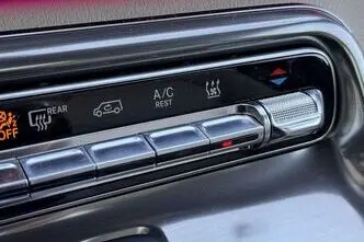 Mercedes-Benz V 300, 2.0, 174 kW, diesel, automatic, four-wheel drive