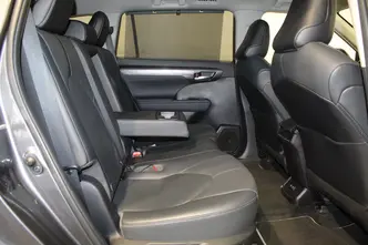 Toyota Highlander, 2.5, 140 kW, hybrid, automatic, four-wheel drive