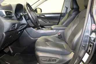 Toyota Highlander, 2.5, 140 kW, hybrid, automatic, four-wheel drive