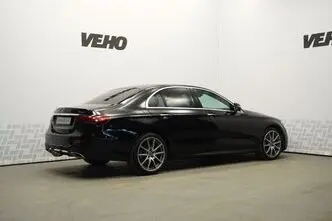 Mercedes-Benz E 220, 2.0, 143 kW, diesel, automatic, four-wheel drive